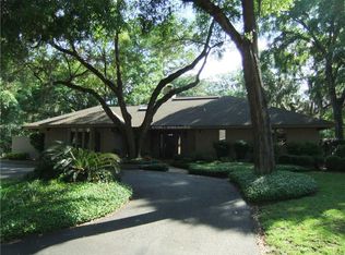 19 Water Oak Dr, Hilton Head Island, SC 29928