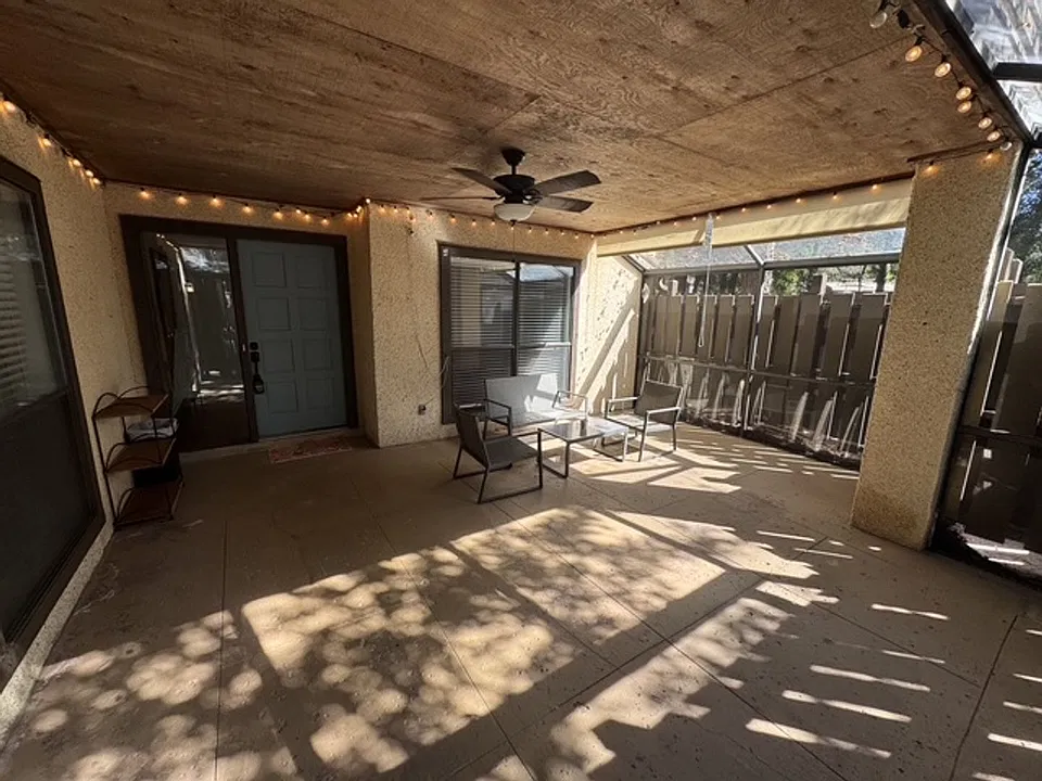10355 Bigtree Ln