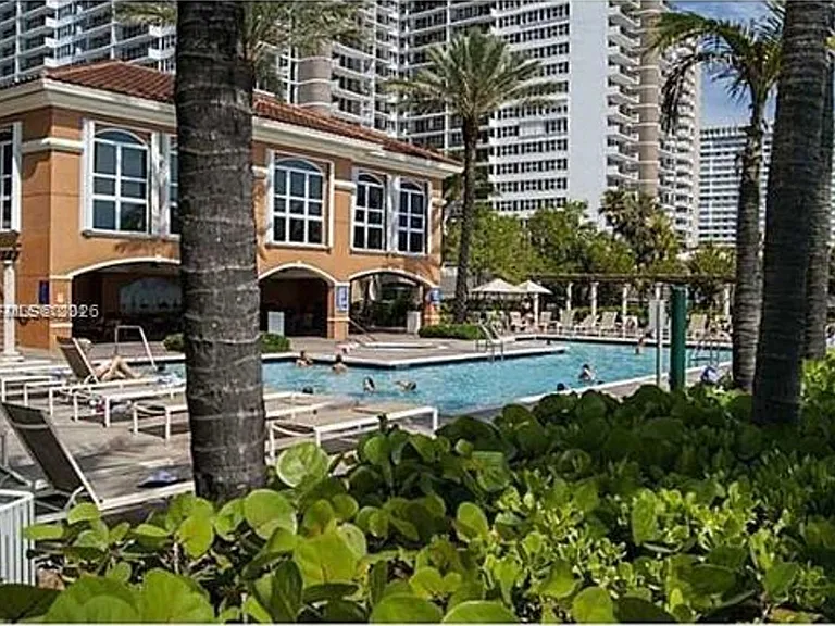 2080 S Ocean Dr #CU-309 — Photo 7