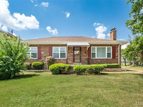 7401 Sharp Ave, Saint Louis, MO 63116