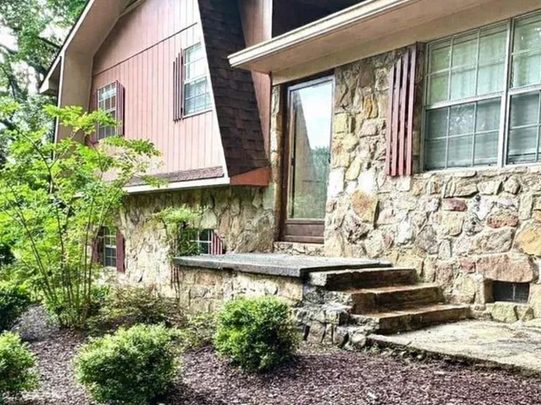 403 Oakview Ln NE, Fort Payne, AL 35967
