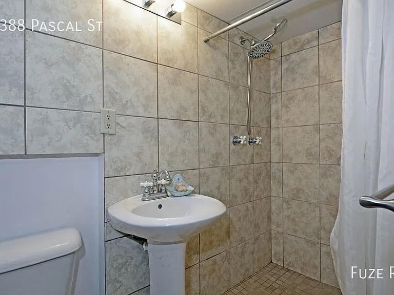 1388 Pascal St N — Photo 16