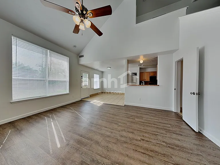 6630 Rusty Ridge Ln — Photo 5