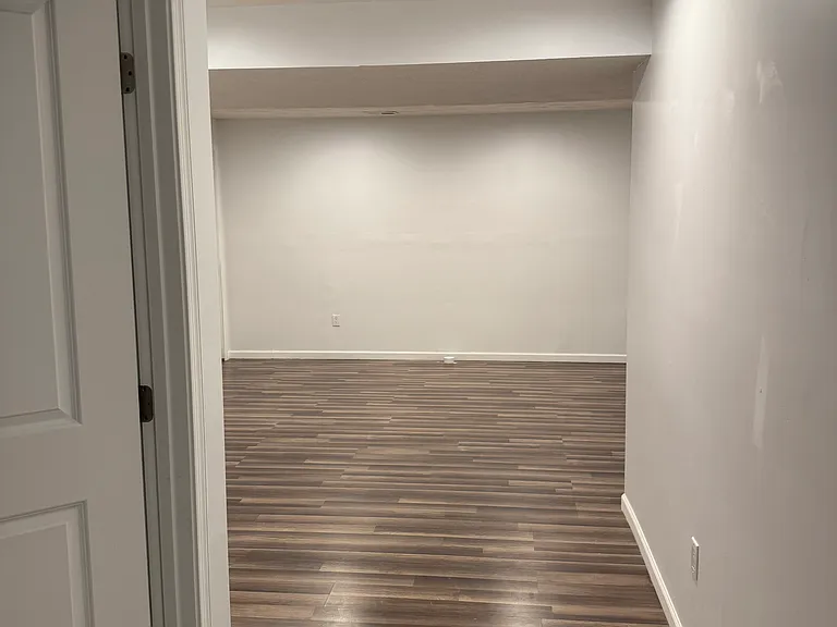 1570 Cedar Creek Dr — Photo 44