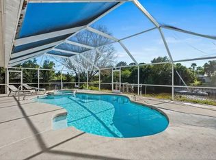 320 NE Surfside Ave, Port Saint Lucie, FL 34983
