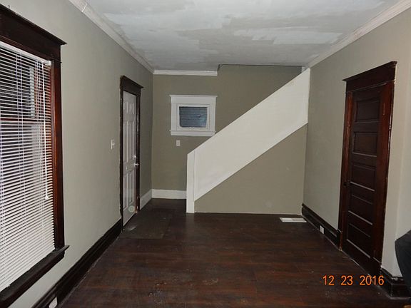 3rd image of 1517 North Ave NE