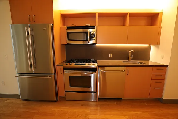 Rented by Forest City Ratner Companies | media 2