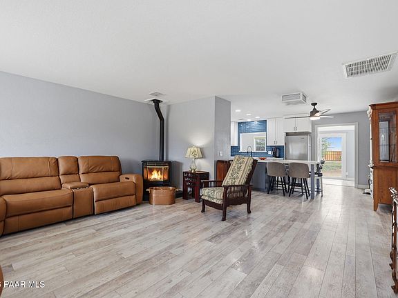 3rd image of 1590 Granite Creek Ln