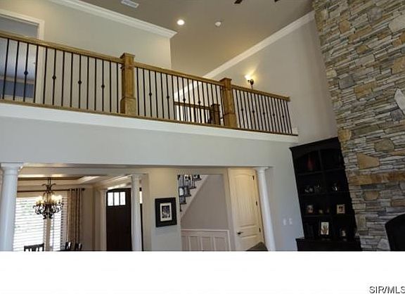 4th image of 1173 Hearthstone Dr