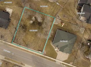 18 Parkview Dr, Becker, MN 55308
