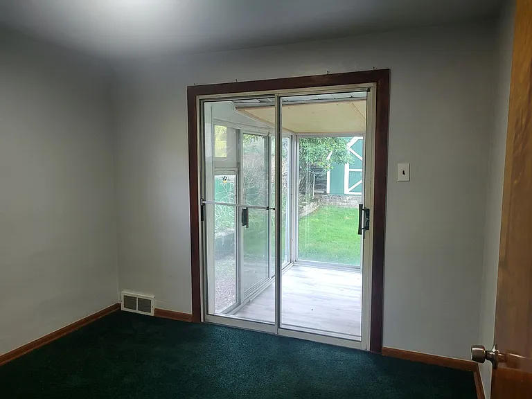 808 Norvell Dr — Photo 8