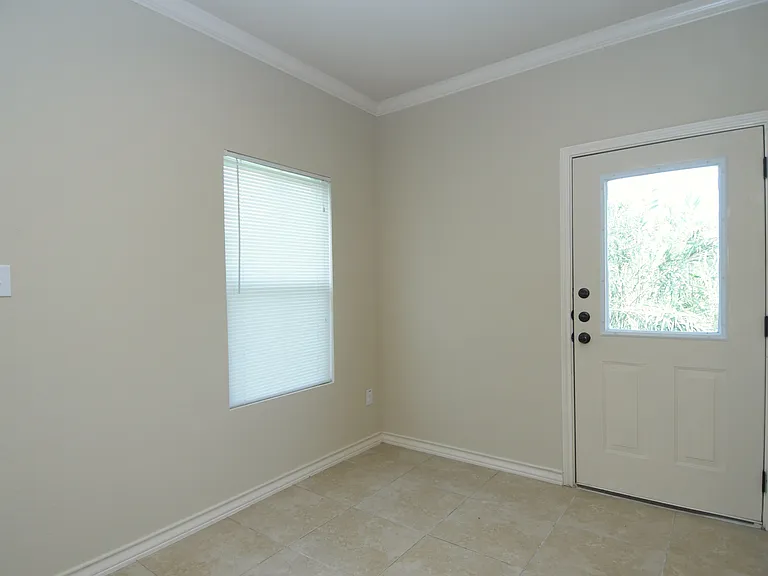 6610 Arancione Ave #103 — Photo 8