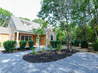 39 Fenmarsh Rd, East Hampton, NY 11937