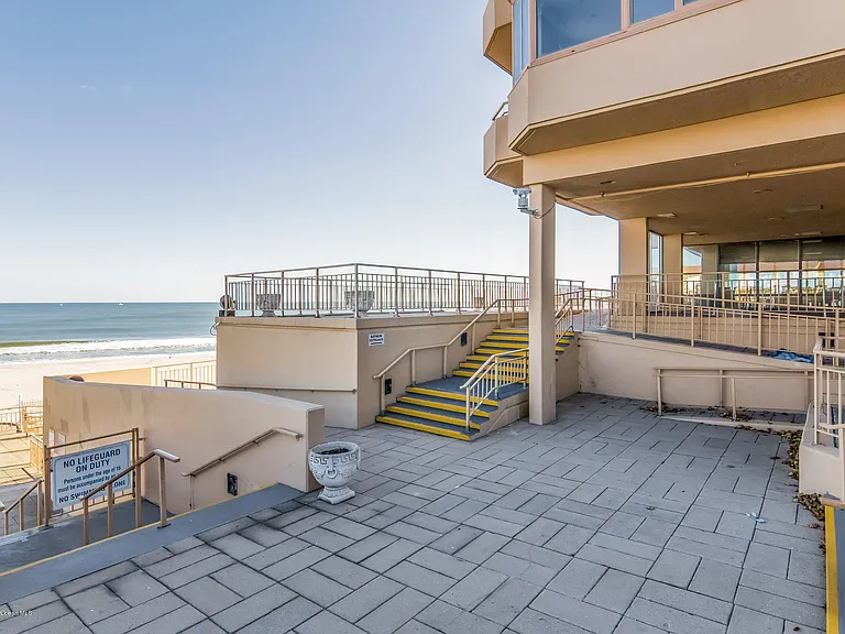 717 Ocean Ave #702 — Photo 16