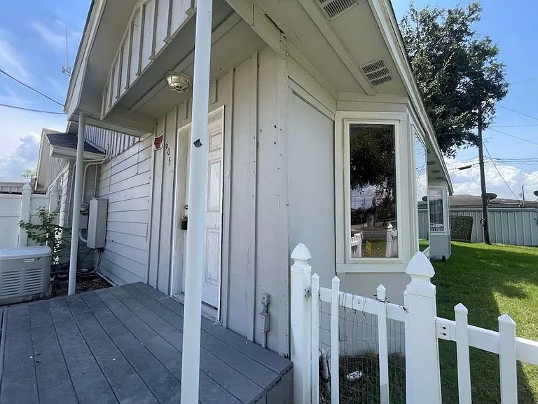 605 S Main St #25 — Photo 14