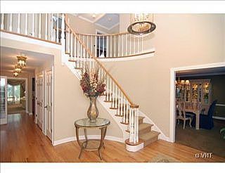 2nd image of 12 Fox Tail Ct