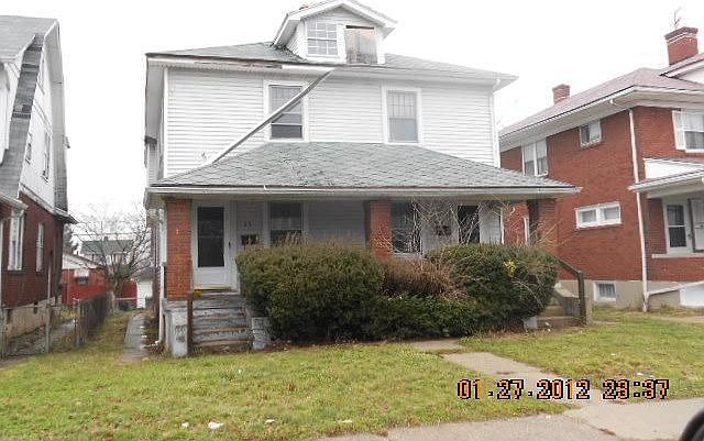 1st image of 65 E Hillcrest Ave