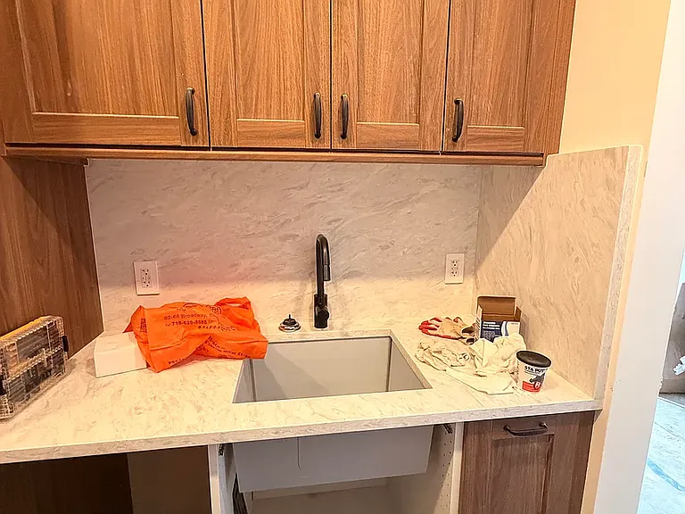 25 E 20th St #3 — Photo 4