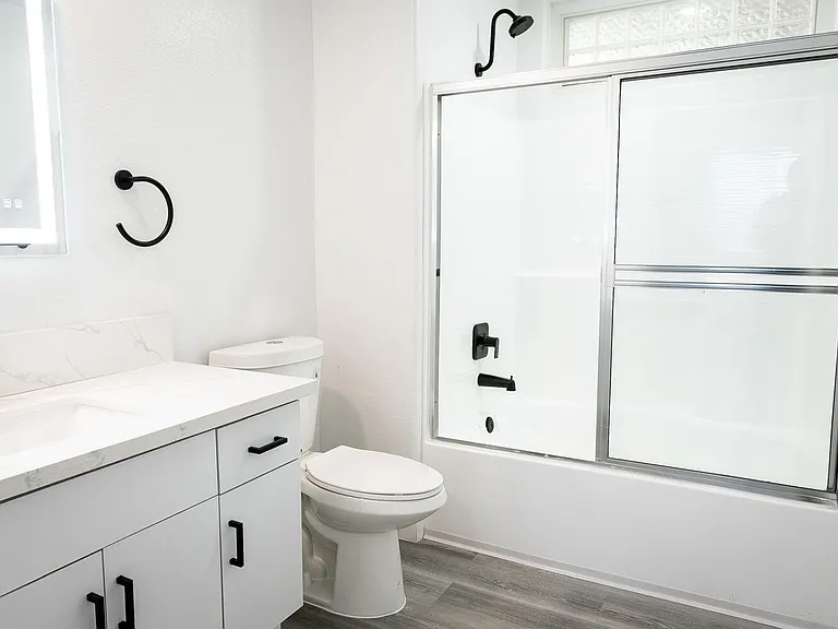 2820 Sawtelle Blvd — Photo 112