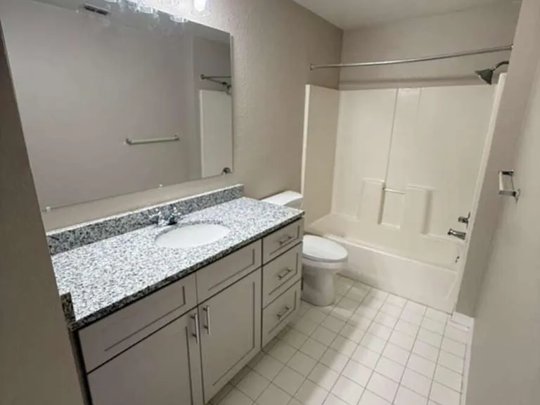5471 Vineland Rd #7201 — Photo 8