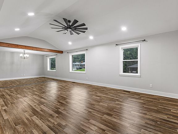 4th image of 3600 Ida Bell Ln