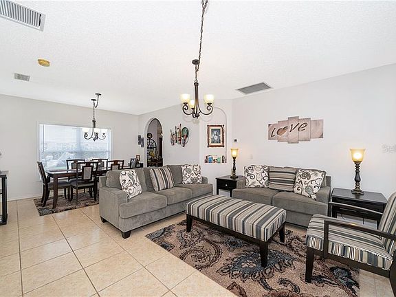 2nd image of 467 Flamingo Ct