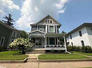 907 Avenue D, Fort Madison, IA 52627