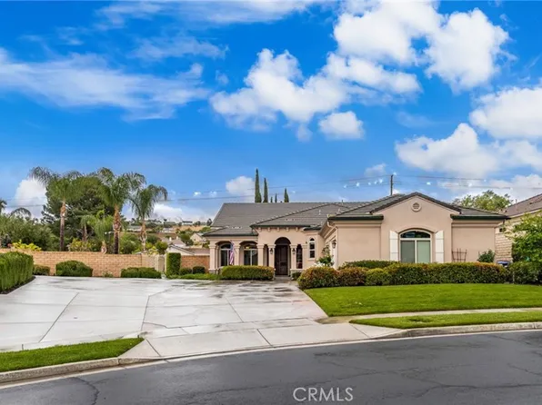 947 Martina Cir, Corona, CA 92879