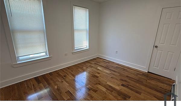1st image of 113-39 Farmers Blvd #2R