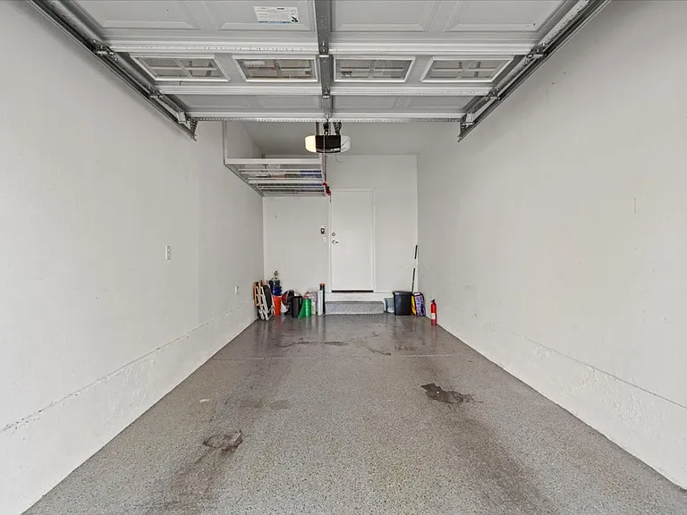 660 Peachy Canyon Cir #201 — Photo 23