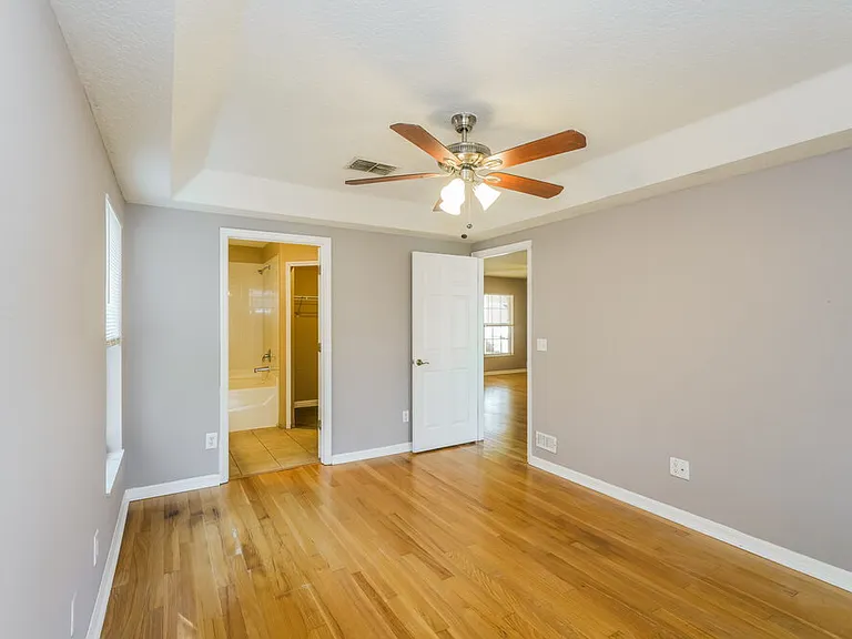 15017 Deer Meadow Dr — Photo 11