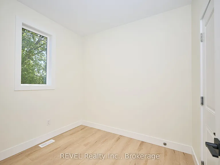 4650 Belfast Ave #UPPER — Photo 9