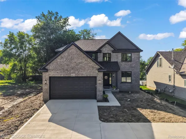 34575 Jefferson Ave, Harrison Township, MI 48045