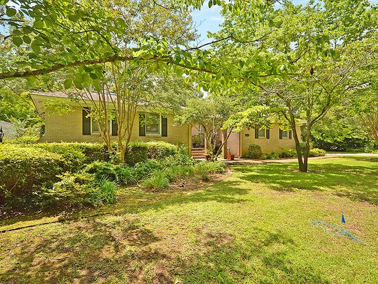 681 Oakfield Dr, Charleston, SC 29412