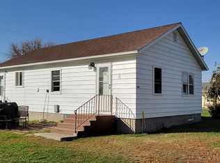 208 Washington Ave, Grand Forks, ND 58251