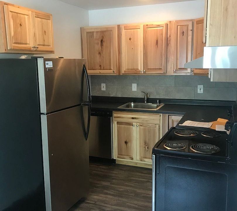 1st image of 2640 2nd Ave S APT 22
