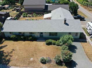 1906 Spruce St, Myrtle Point, OR 97458