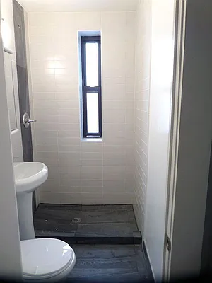 Rented by Vass Stevens Group | media 28