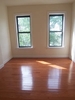 Rented by City Prime Realty | media 44