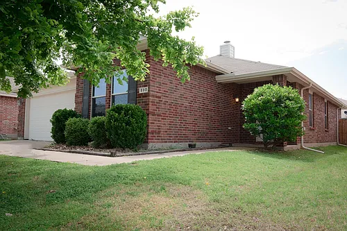 590 Arthur Dr Photo 1