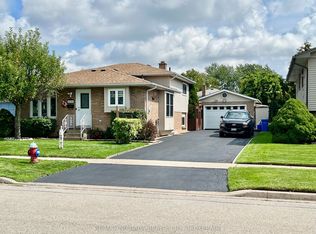 6196 Kirkland Dr, Niagara Falls, ON L2H2A6