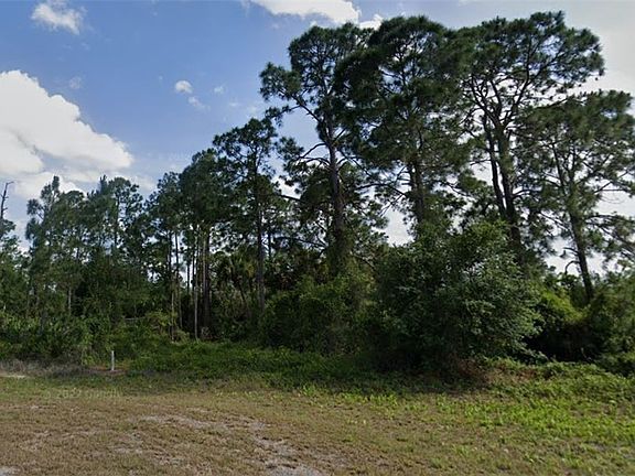 2nd image of 1032 Parker Ct
