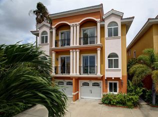 17821 Gulf Blvd, Redington Shores, FL 33708