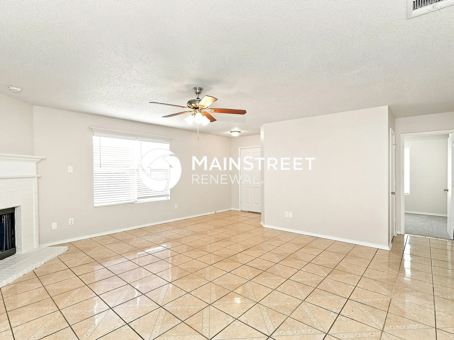 7816 Whitney Ln — Photo 2