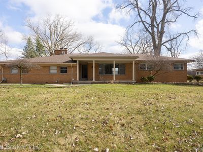 24150 Philip Dr, Southfield, MI, 48075