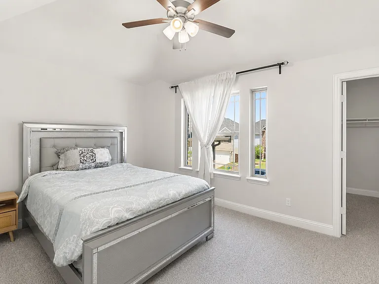 5413 Tallulah Falls Dr — Photo 20