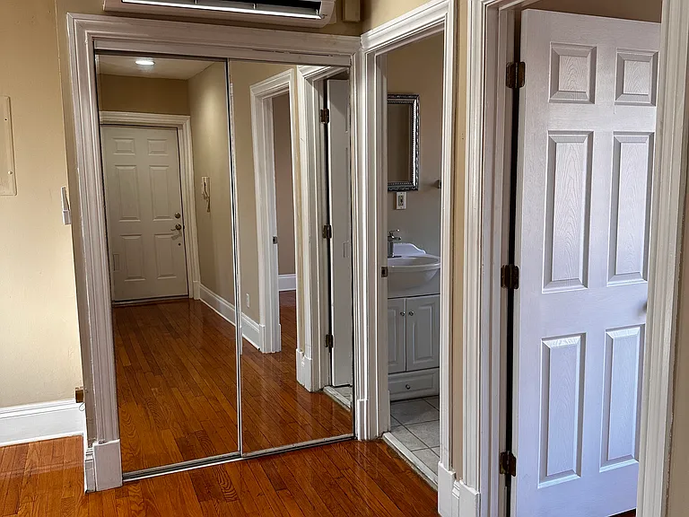 4238 McPherson Ave #2N — Photo 5