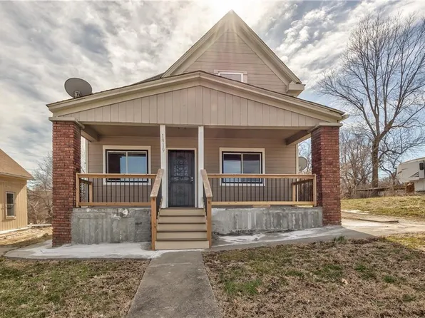 1919 Parallel Ave, Kansas City, KS 66104