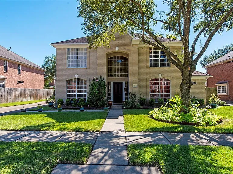 14111 Manderly Dr — Photo 39