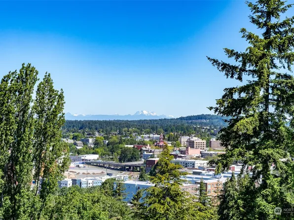 715 N Garden Street #302, Bellingham, WA 98225